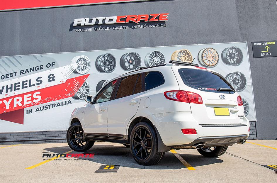 HYUNDAI SANTA FE WISHBONE SATIN BLACK